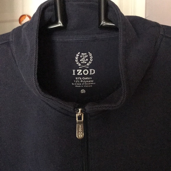 Men’s IZOD sweater. - Picture 2 of 5